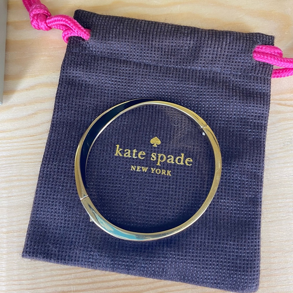 Kate Spade ♠️ bangle bracelet